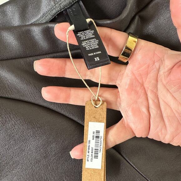 NWT Skims SET Soot Faux Leather Long Sleeve High Neck Bodysuit Biker Shorts XS - Picture 11 of 16